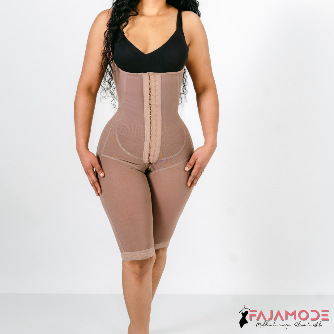 Faja Larga-Busto Libre-Cierre Perineal